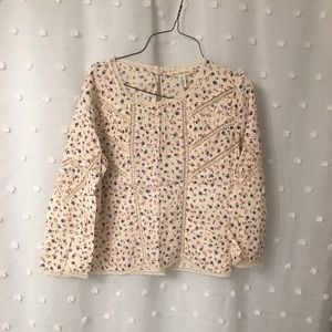Flower shirt.